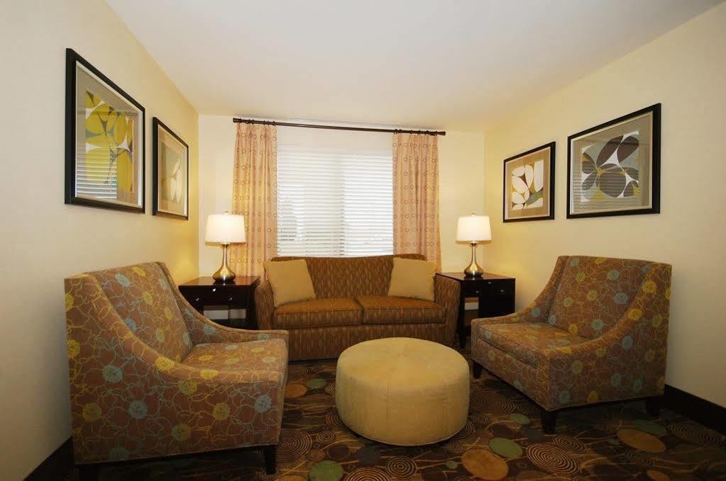 Holiday Inn Express And Suites Kittanning, An Ihg Hotel 외부 사진
