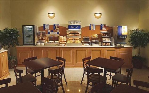Holiday Inn Express And Suites Kittanning, An Ihg Hotel 외부 사진